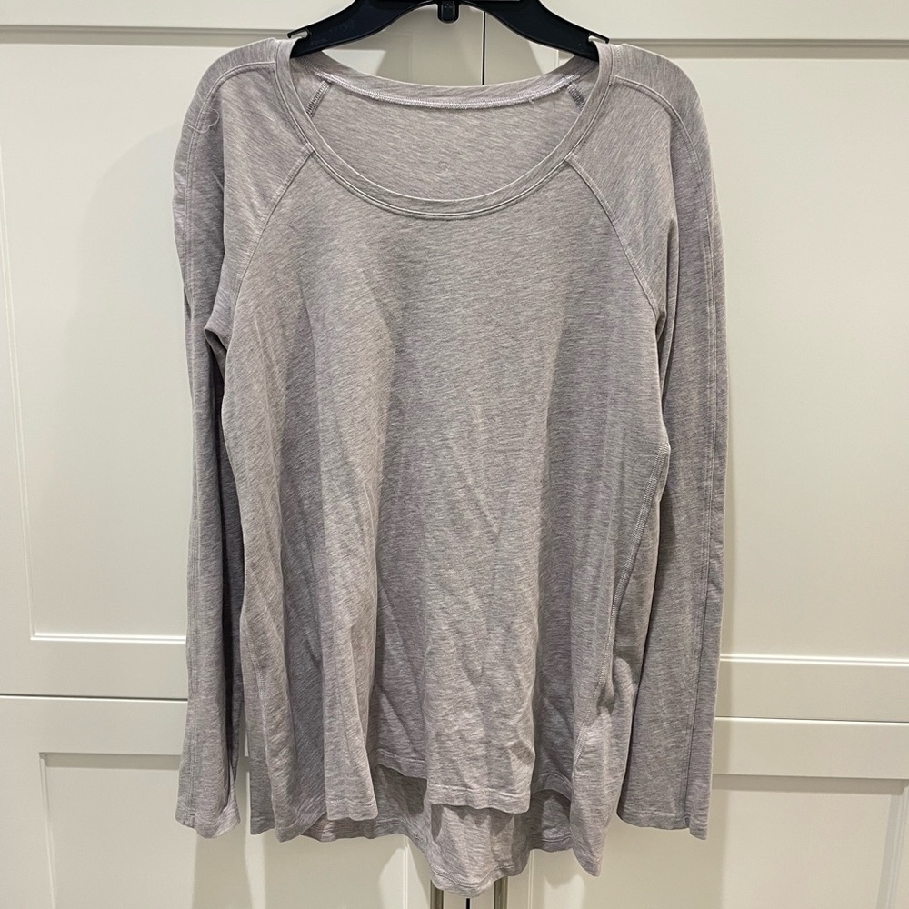 LULULEMON LIGHT PURPLE/GREY LONG SLEEVE WORKOUT TOP